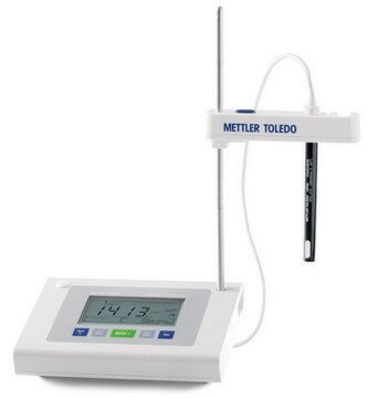 Mettler Toledo FiveEasy&#8482; conductivity bench meter model, F30, Kit including LE703 conductivity electrode, AC/DC input 230 V AC, universal plug set