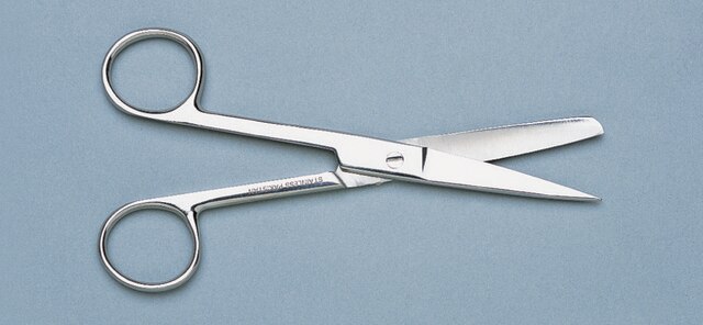 Left handed operating shears L 5 1/2&#160;in.