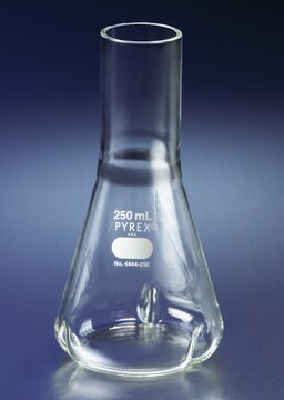 Pyrex&#174; baffled shaker flasks flask capacity 2000&#160;mL