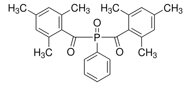 Phenyl-bis(2,4,6-trimethylbenzoyl)phosphinoxid 97%, powder